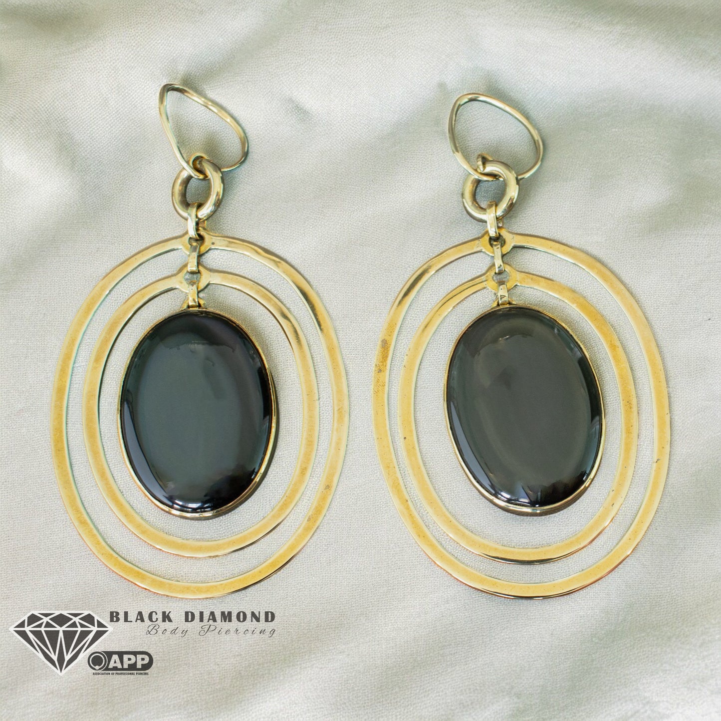 Movement Oval Earrings