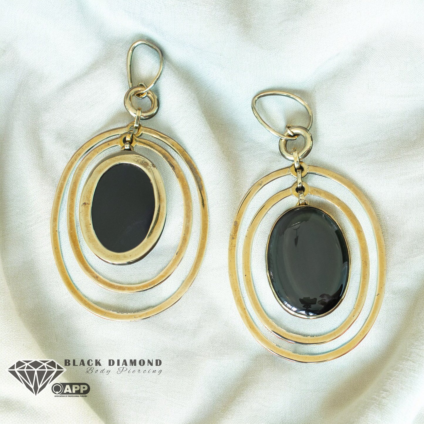 Movement Oval Earrings